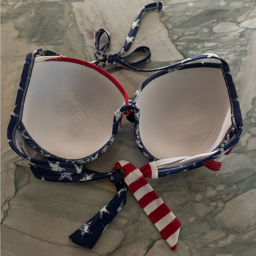 Patriotic Stars and Stripes Bikini Top - Picture 2 of 3